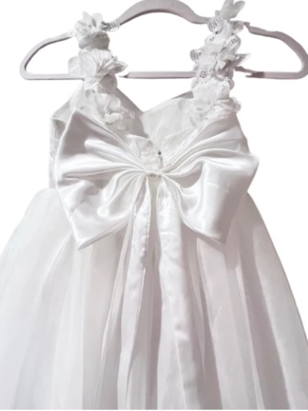 🆕- Lefiel- White Floral Bodice Bow Tulle Dress for Girls. Size: 6